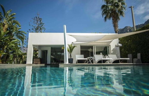 Terrasini Villa | 180 m² Villa ∙ 2 bedrooms ∙ 4 guests