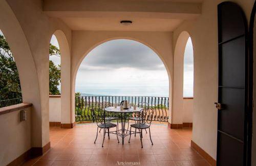 Mascali Villa | 180 m² Villa ∙ 3 bedrooms ∙ 6 guests