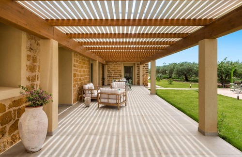 Menfi Villa | 180 m² Villa ∙ 4 bedrooms ∙ 9 guests