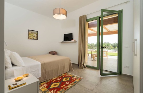 Menfi Villa | 180 m² Villa ∙ 4 bedrooms ∙ 9 guests