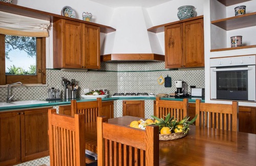 Mazzaforno Apartment | 190 m² Apartment ∙ 3 bedrooms ∙ 6 guests