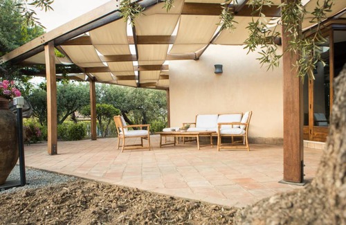 Mazzaforno Apartment | 190 m² Apartment ∙ 3 bedrooms ∙ 6 guests