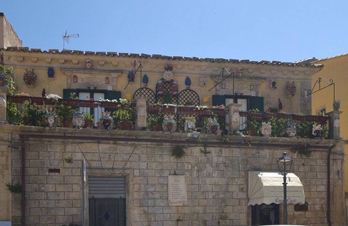 Palazzolo Acreide Historic Centre House | 190 m² House ∙ 3 bedrooms ∙ 6 guests