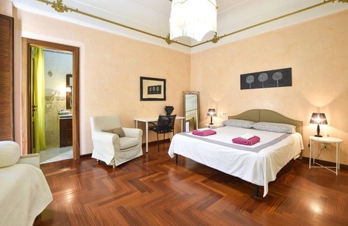 Palazzolo Acreide Historic Centre House | 190 m² House ∙ 3 bedrooms ∙ 6 guests