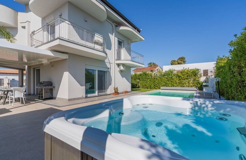 Punta Milocca Villa | 190 m² Villa ∙ 3 bedrooms ∙ 6 guests