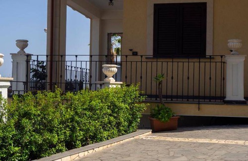 Gravina di Catania Bed & Breakfast | 20 m² Bed and breakfast ∙ 3 guests