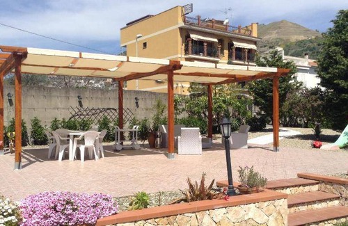 Furci Siculo Bed & Breakfast | 20 m² Bed and breakfast ∙ 3 guests