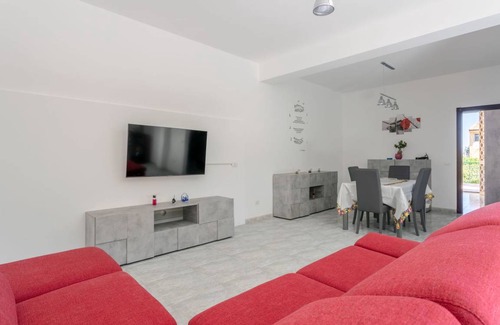 Misilmeri House | 200 m² House ∙ 1 bedroom ∙ 10 guests