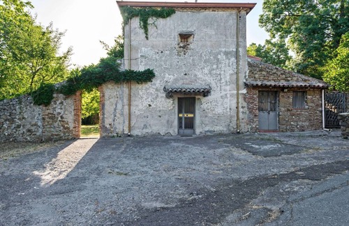 Maniace House | 200 m² House ∙ 3 bedrooms ∙ 10 guests