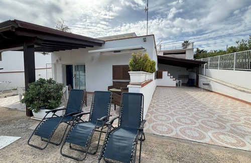 Balestrate House | 200 m² House ∙ 5 bedrooms ∙ 12 guests