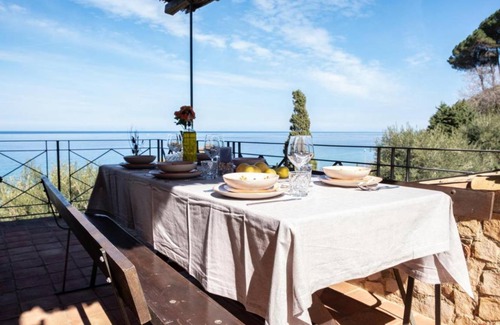 Sant'Ambrogio Villa | 200 m² Villa ∙ 3 bedrooms ∙ 8 guests