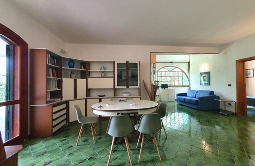 Arenella Villa | 200 m² Villa ∙ 4 bedrooms ∙ 10 guests