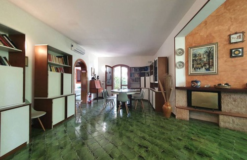 Arenella Villa | 200 m² Villa ∙ 4 bedrooms ∙ 10 guests