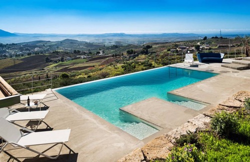 Marsala Villa | 200 m² Villa ∙ 4 bedrooms ∙ 8 guests