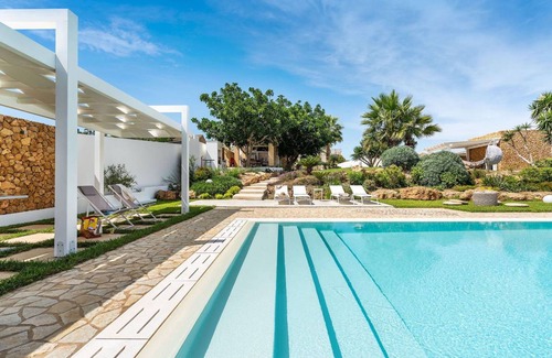 Marausa Villa | 200 m² Villa ∙ 5 bedrooms ∙ 10 guests