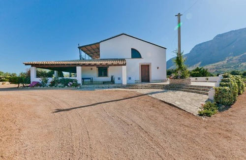 Castellammare del Golfo House | 230 m² House ∙ 5 bedrooms ∙ 11 guests