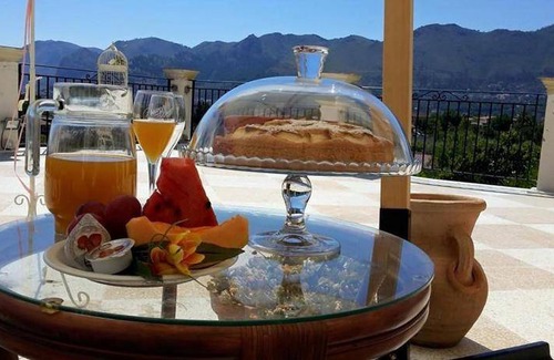 Monreale Bed & Breakfast | 24 m² Bed and breakfast ∙ 4 guests