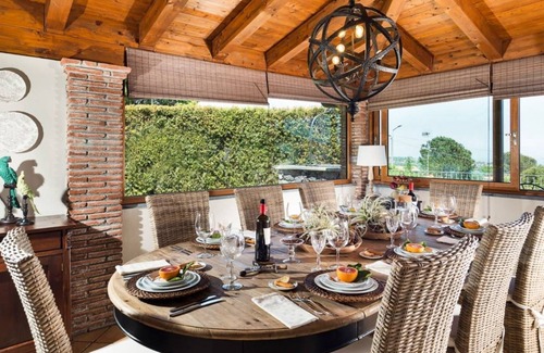 Viagrande Villa | 240 m² Villa ∙ 3 bedrooms ∙ 7 guests