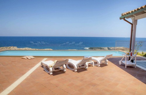 Augusta Villa | 240 m² Villa ∙ 4 bedrooms ∙ 8 guests