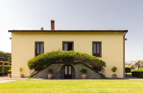 Castiglione di Sicilia House | 250 m² House ∙ 4 bedrooms ∙ 8 guests