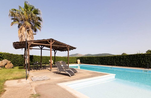 Castiglione di Sicilia House | 250 m² House ∙ 4 bedrooms ∙ 8 guests