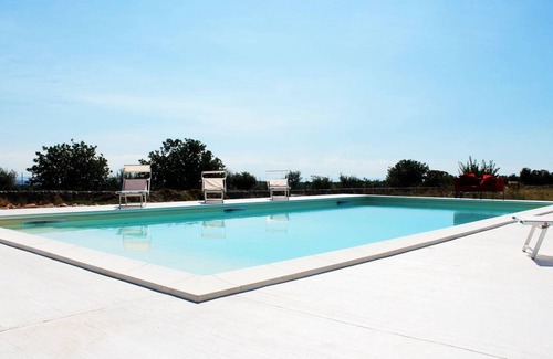 Rosolini House | 250 m² House ∙ 4 bedrooms ∙ 10 guests
