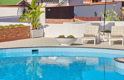 Carini Villa | 250 m² Villa ∙ 6 bedrooms ∙ 13 guests