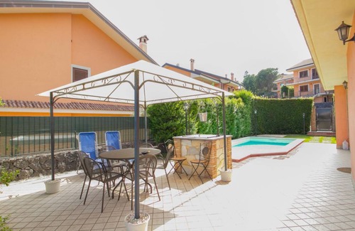 Trecastagni Villa | 250 m² Villa ∙ 6 bedrooms ∙ 16 guests