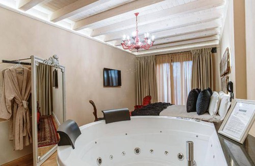 Piazza Armerina House | 28 m² Farmhouse ∙ 127 guests