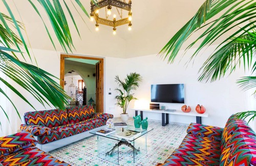 Carini Villa | 280 m² Villa ∙ 6 bedrooms ∙ 13 guests