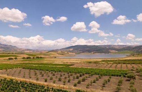 Sambuca di Sicilia Apartment | 3 bedroom accommodation in Sambuca di Sicilia