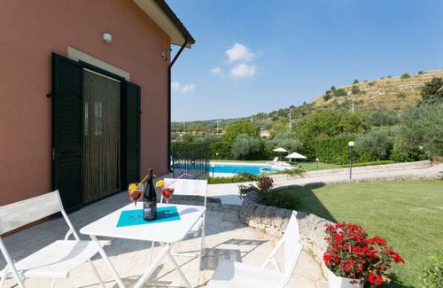 Giarratana House | 3 bedroom accommodation in Giarratana