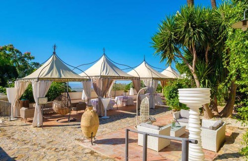 Caltagirone House | 30 m² Farmhouse ∙ 127 guests