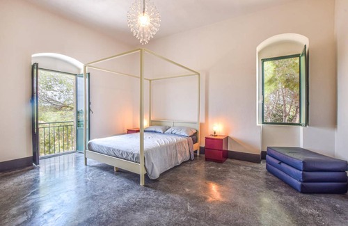 Chiaramonte Gulfi House | 300 m² House ∙ 5 bedrooms ∙ 10 guests