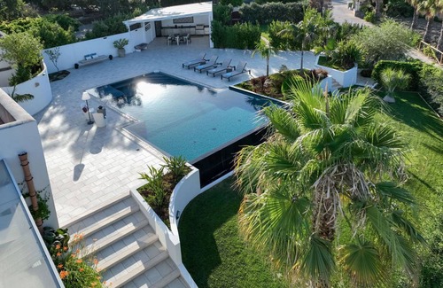 Buseto Palizzolo Villa | 300 m² Villa ∙ 3 bedrooms ∙ 8 guests