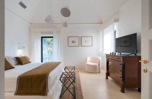 Pozzillo Villa | 300 m² Villa ∙ 4 bedrooms ∙ 8 guests