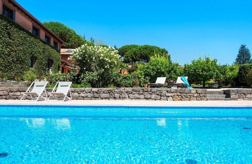 Pedara Villa | 300 m² Villa ∙ 4 bedrooms ∙ 8 guests