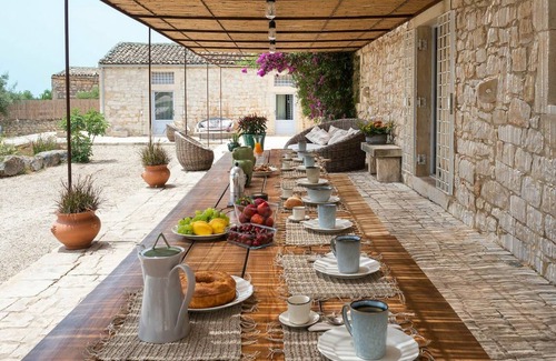 Scicli Villa | 300 m² Villa ∙ 5 bedrooms ∙ 12 guests