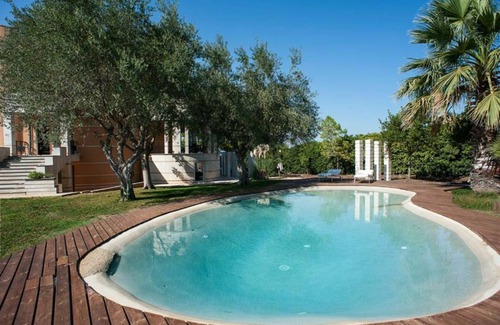 San Lorenzo Villa | 300 m² Villa ∙ 7 bedrooms ∙ 14 guests