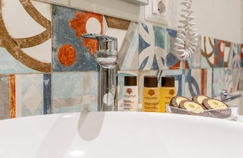 Ruggero Settimo Bed & Breakfast | 32 m² Bed and breakfast ∙ 127 guests