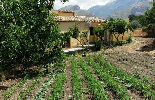 Collesano House | 35 m² Farmhouse ∙ 5 guests