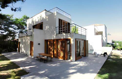 Torre Colonna-sperone Villa | 350 m² Villa ∙ 5 bedrooms ∙ 16 guests