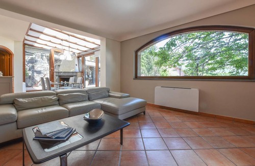 Zafferana Etnea House | 350 m² House ∙ 5 bedrooms ∙ 12 guests