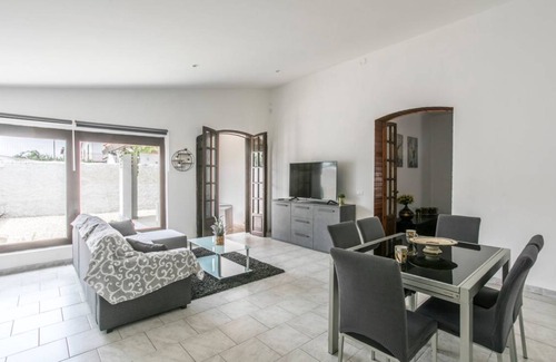 Fanusa Villa | 350 m² Villa ∙ 3 bedrooms ∙ 6 guests