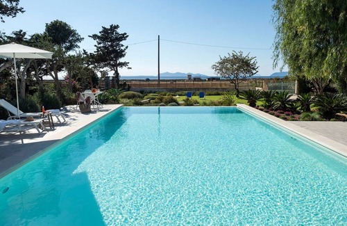 Nubia Villa | 360 m² Villa ∙ 7 bedrooms ∙ 14 guests