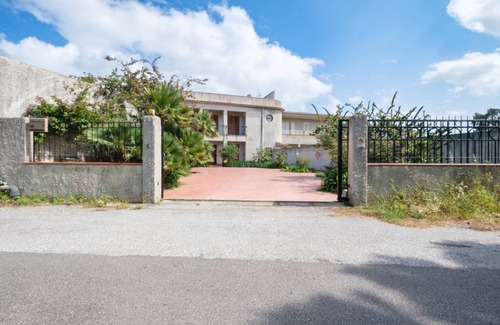 Faro Superiore Villa | 360 m² Villa ∙ 4 bedrooms ∙ 8 guests