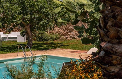Chiaramonte Gulfi House | 377 m² Farmhouse ∙ 8 bedrooms ∙ 30 guests