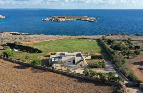 Favignana Villa | 390 m² Villa ∙ 6 bedrooms ∙ 12 guests