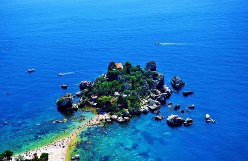 Motta Camastra House | 40 m² House ∙ 1 bedroom ∙ 2 guests