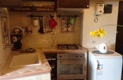Motta Camastra House | 40 m² House ∙ 1 bedroom ∙ 2 guests